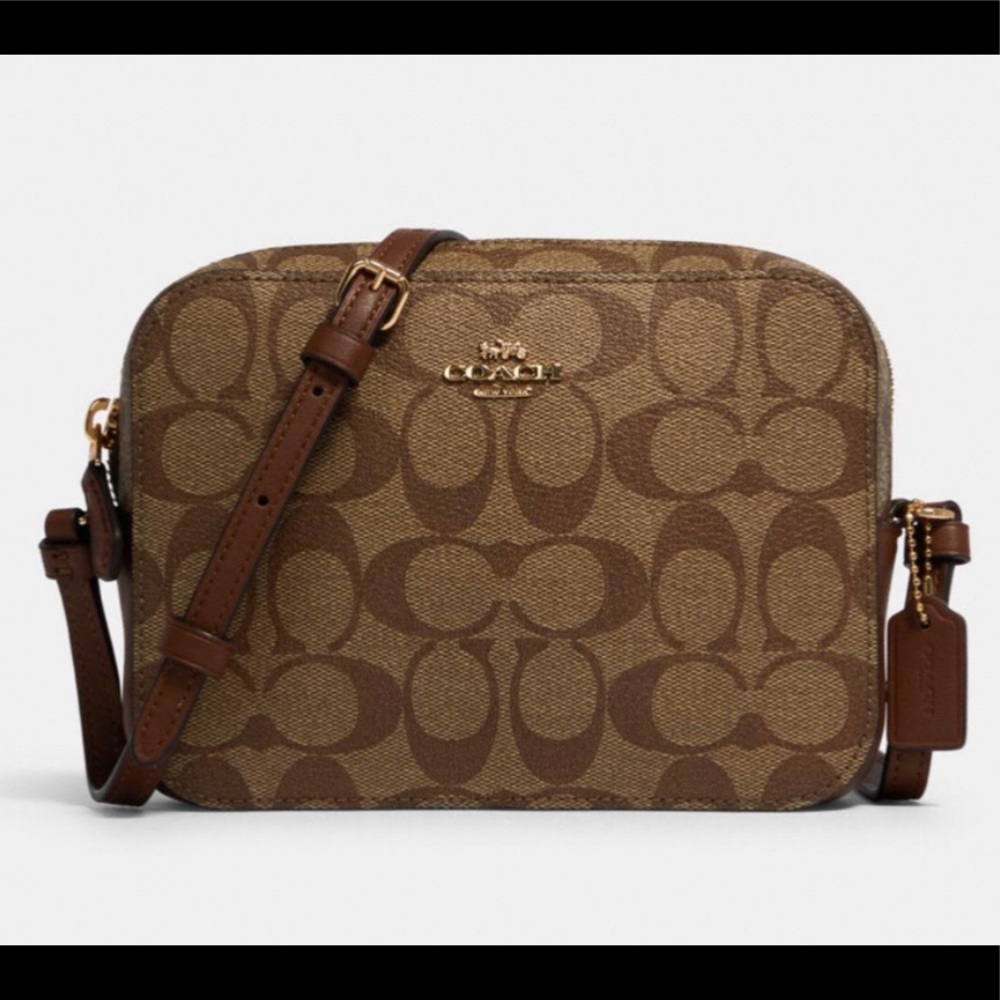 Crossbody Coach in Signature Canvas.